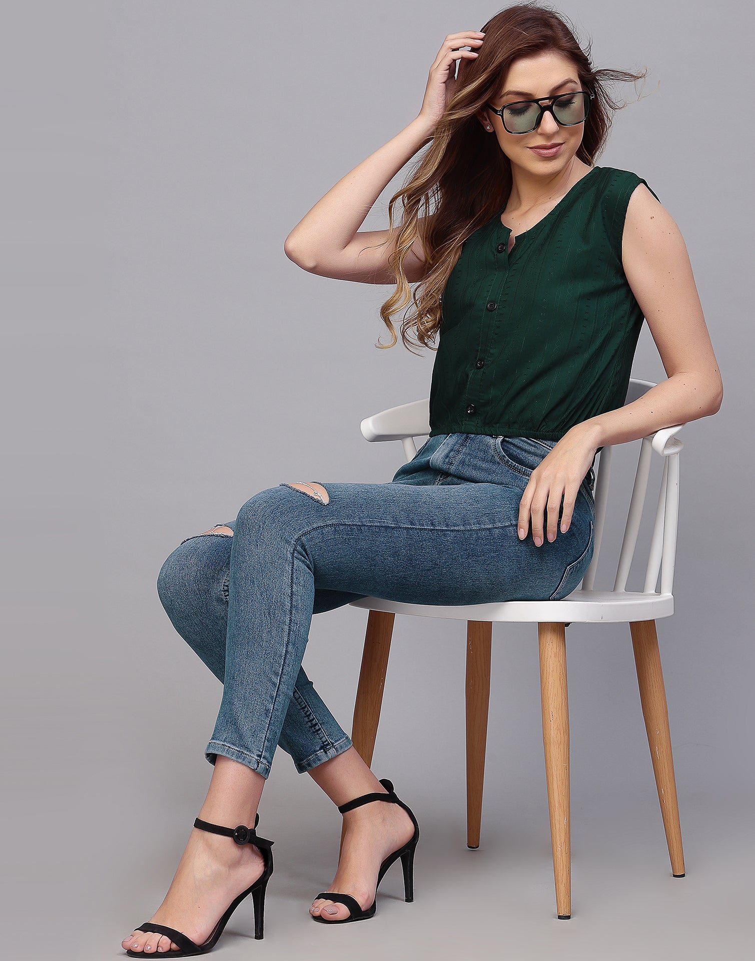 Bottle Green Sleeveless Button up Top | Leemboodi