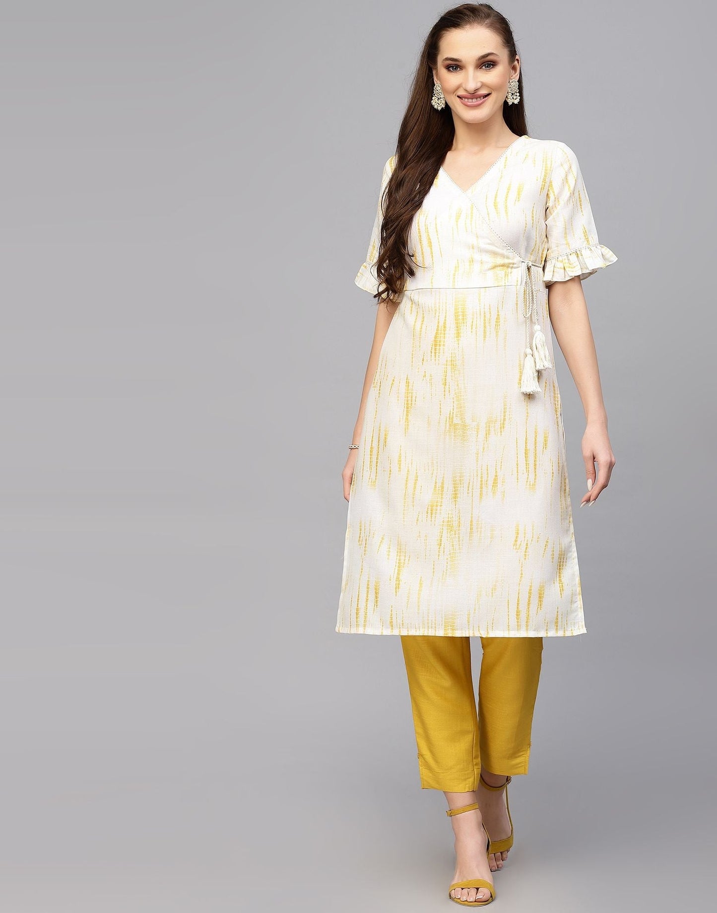 Off White Cotton Kurti With Pant Set | Leemboodi