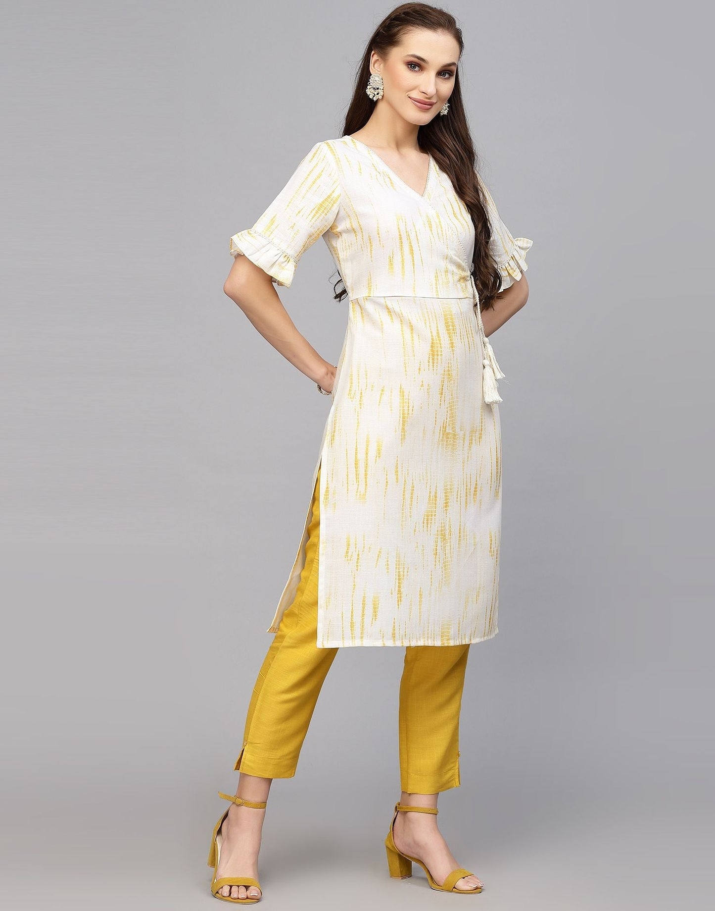 Off White Cotton Kurti With Pant Set | Leemboodi