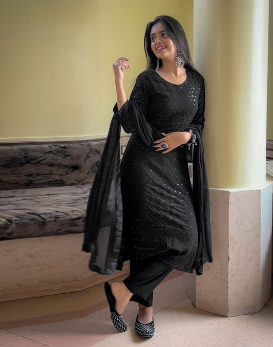 Black Kurti With Pant And Dupatta | Leemboodi