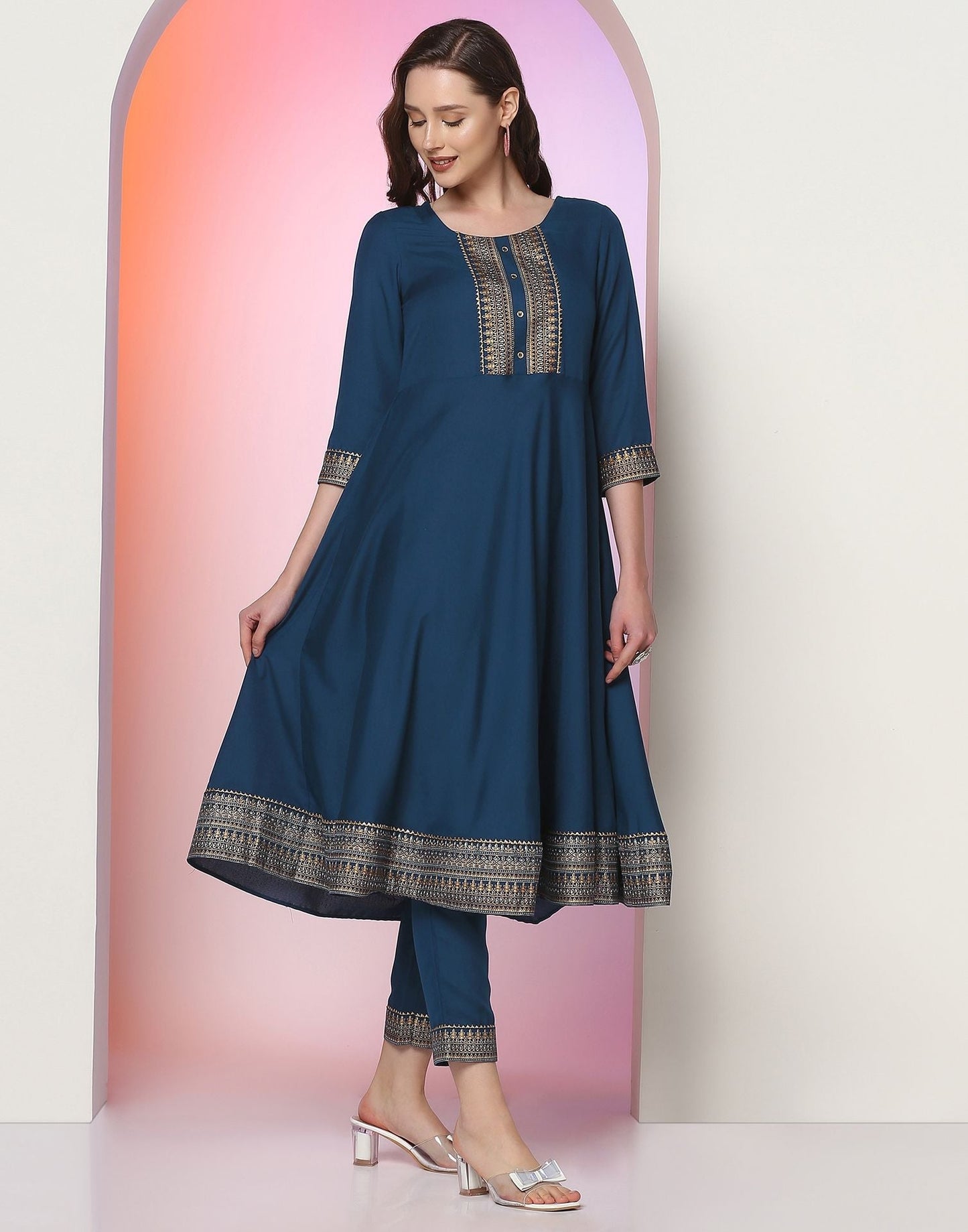 Blue Kurti With Pant Set | Leemboodi