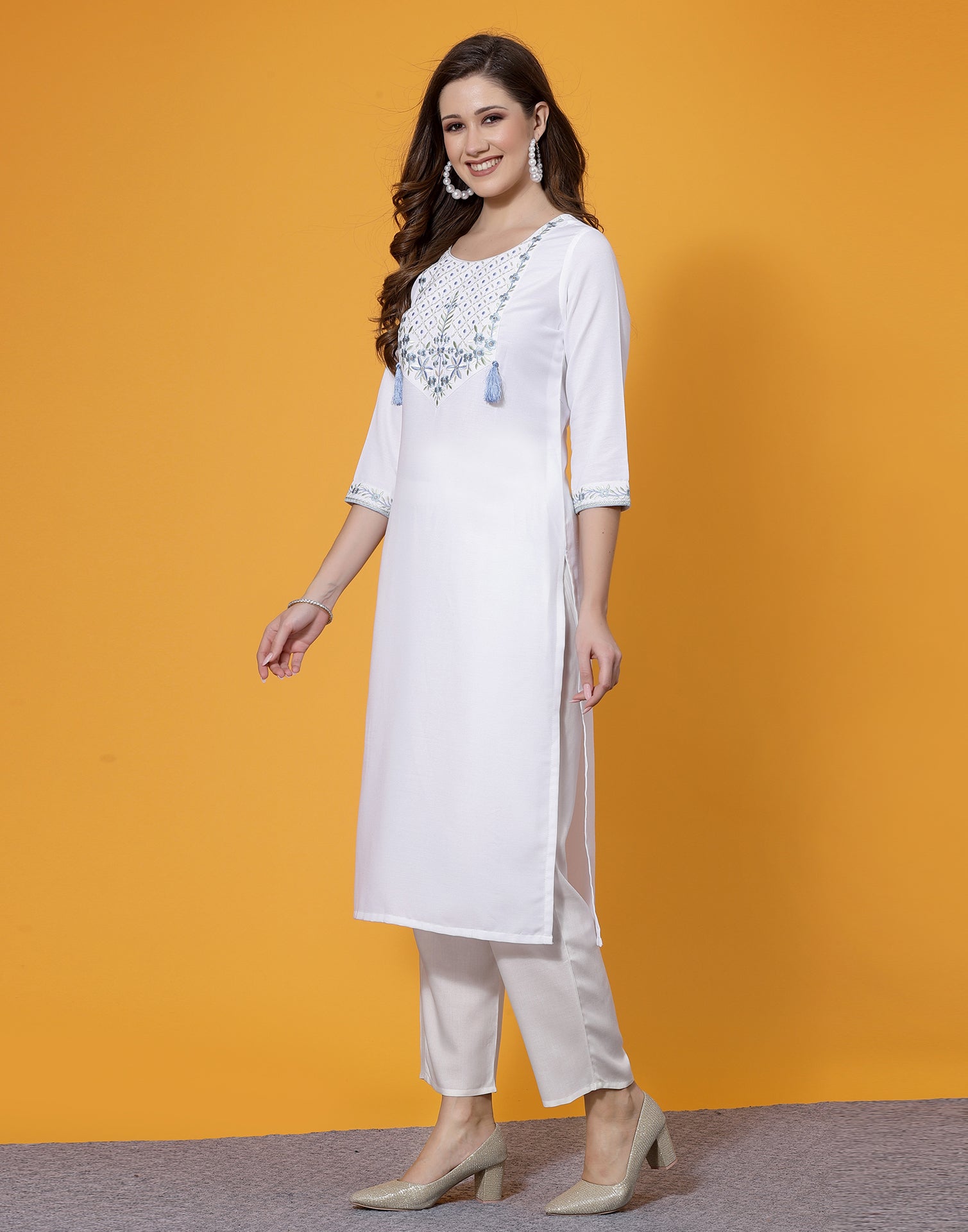 White Embroidery Kurta | Sudathi