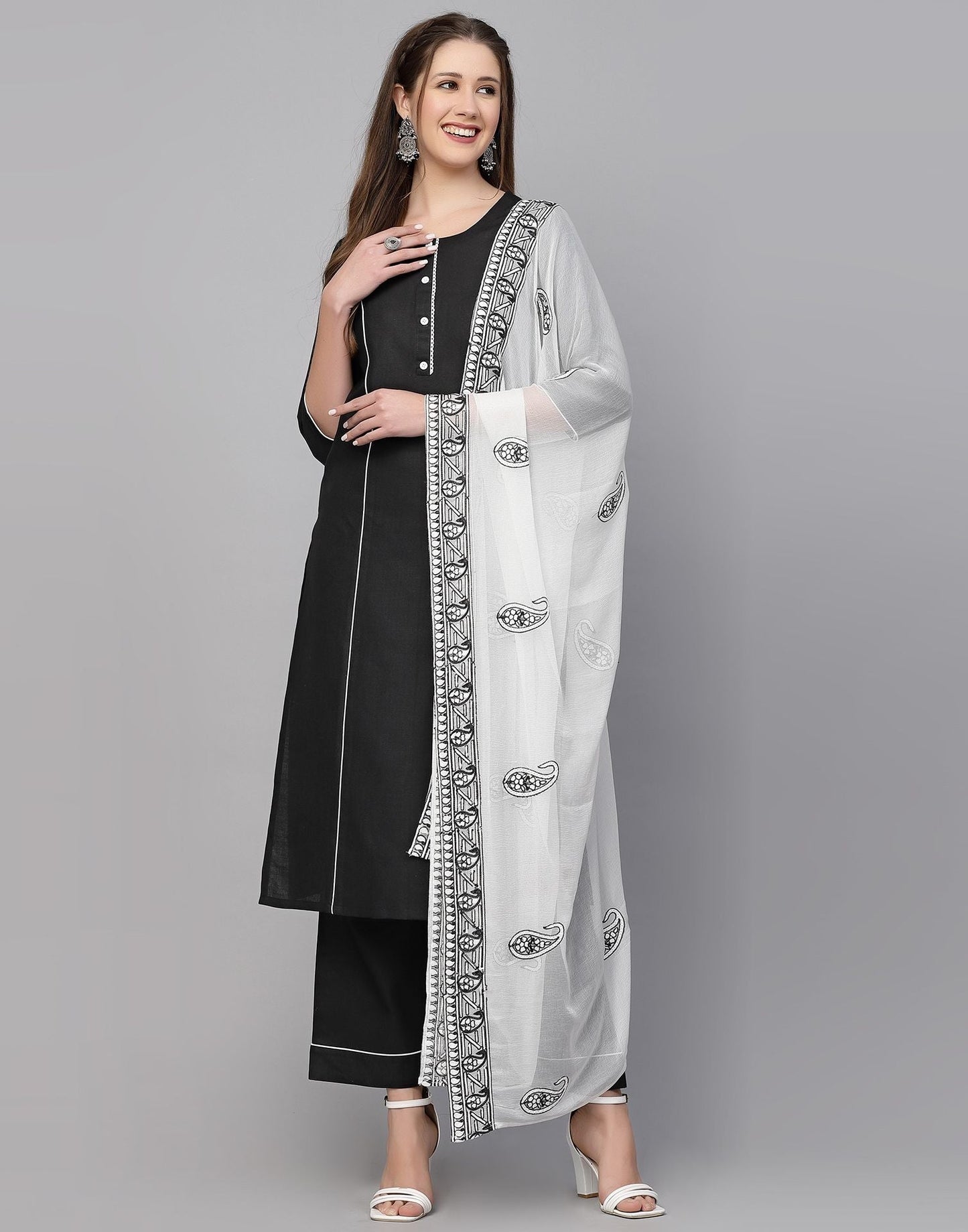 Black Plain Cotton Straight Kurta With Pant And Dupatta | Leemboodi