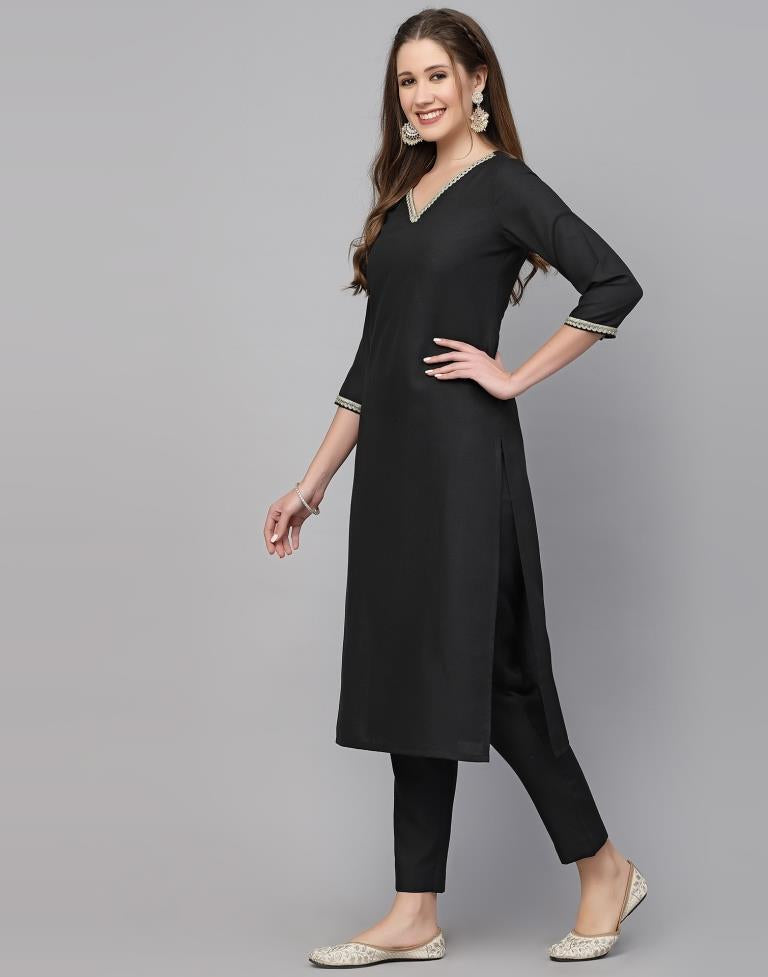 Black Plain Cotton Straight Kurta With Pant