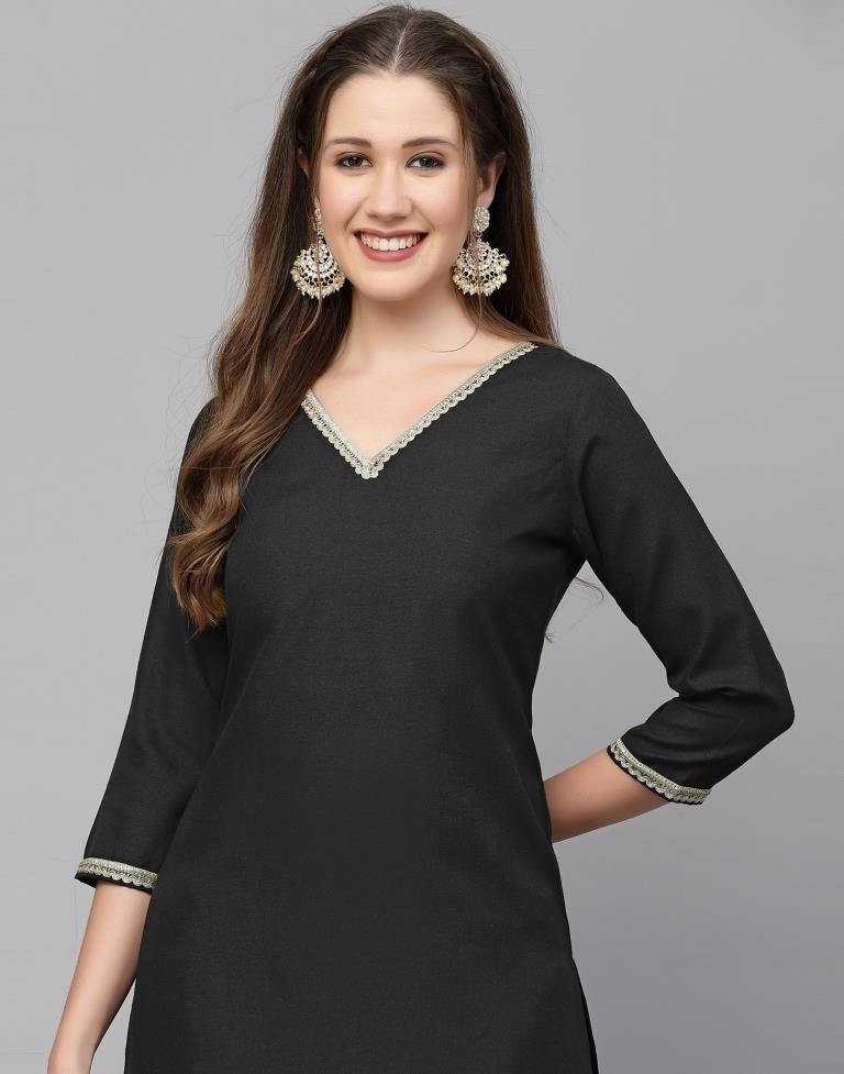 Black Plain Cotton Straight Kurta With Pant