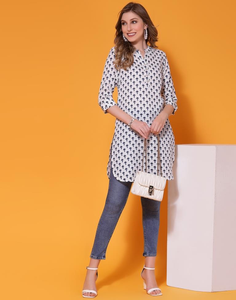 White Cotton Printed Straight Kurta | Sudathi