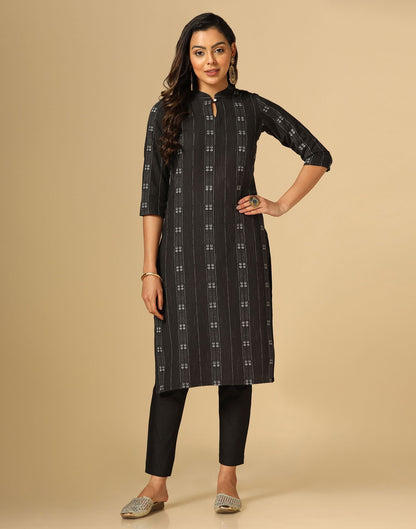 Black Cotton Woven Straight Kurta With Pant Set | Leemboodi