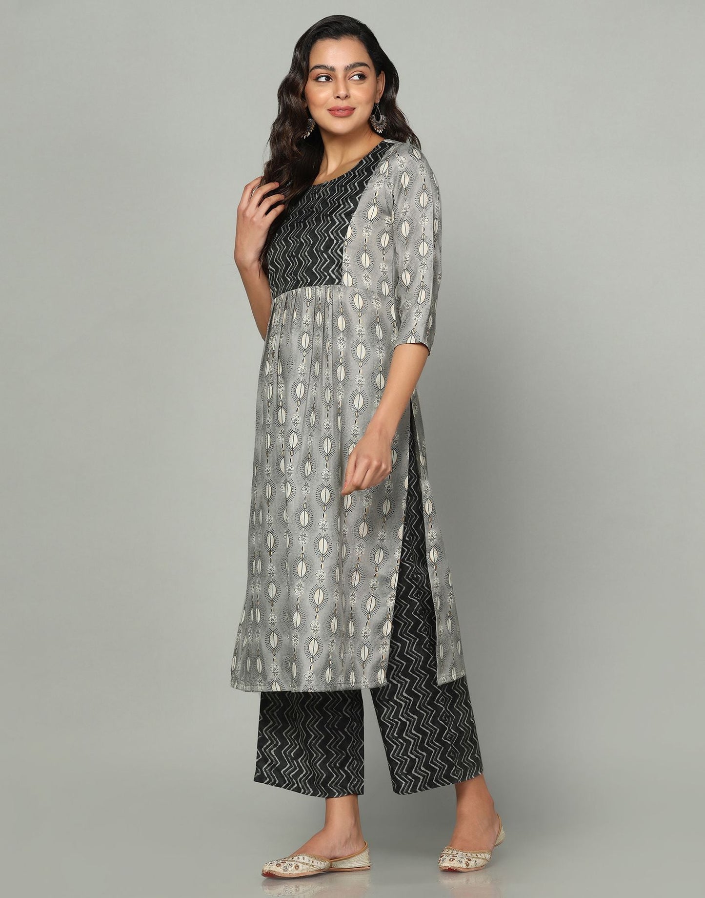 Grey Printed Cotton A-Line Kurta With Pant