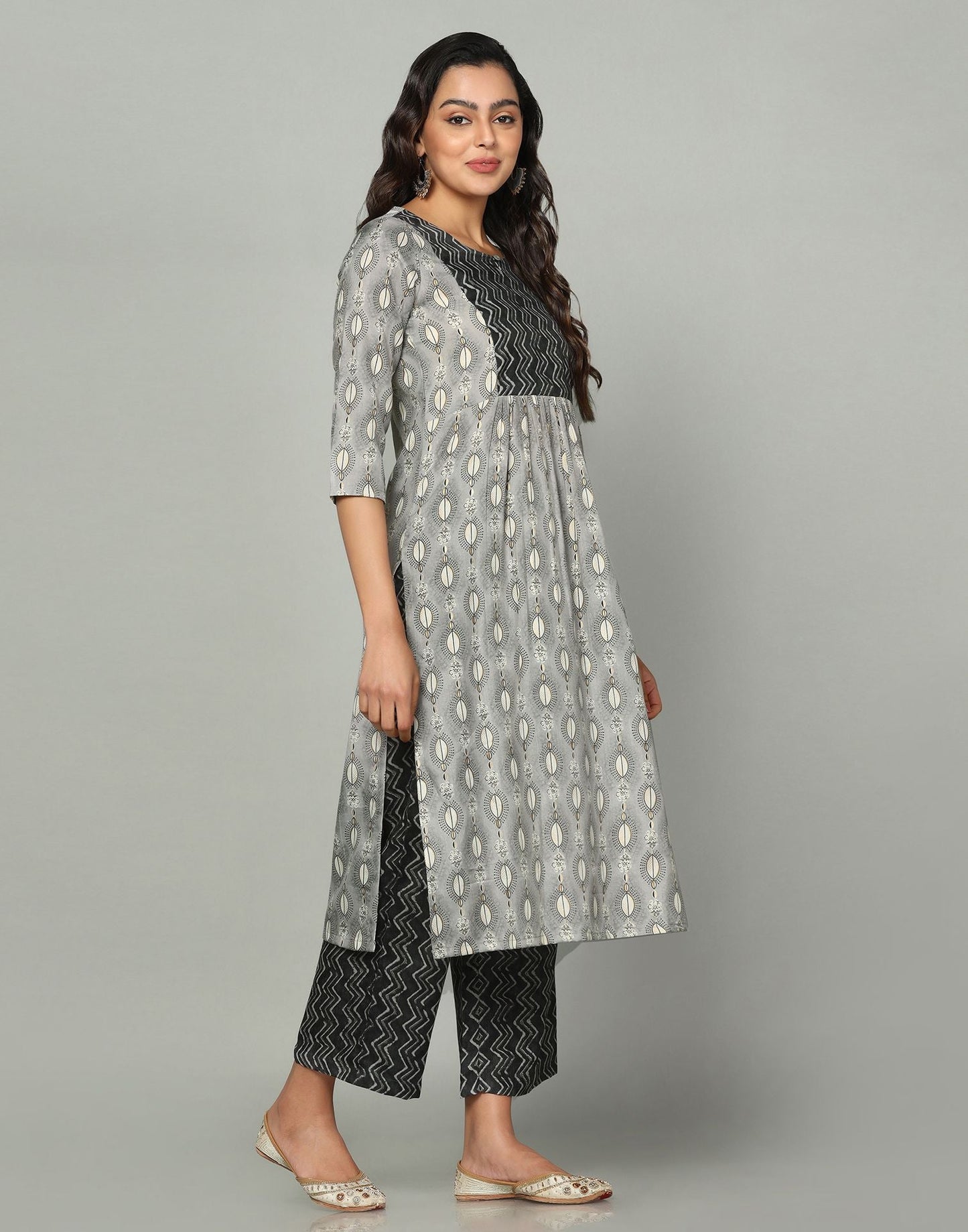 Grey Printed Cotton A-Line Kurta With Pant