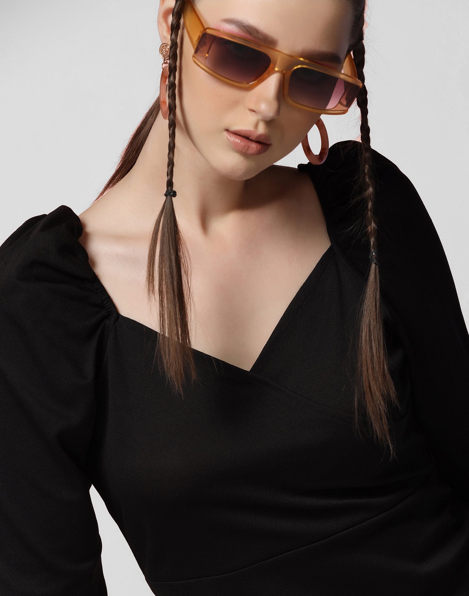 Black Puff Sleeves Top | Leemboodi