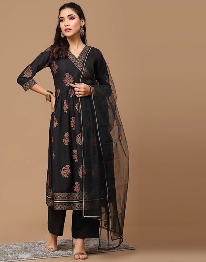 Black Kurti With Pant And Dupatta | Leemboodi