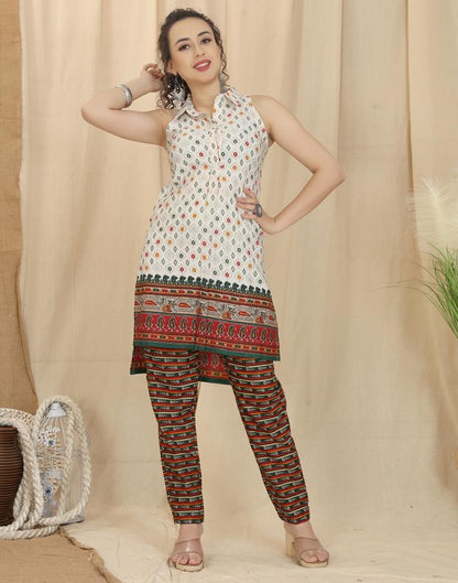 Off White Printed Kurta With Pant