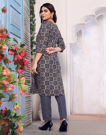 Navy Blue Printed Kurta With Pant