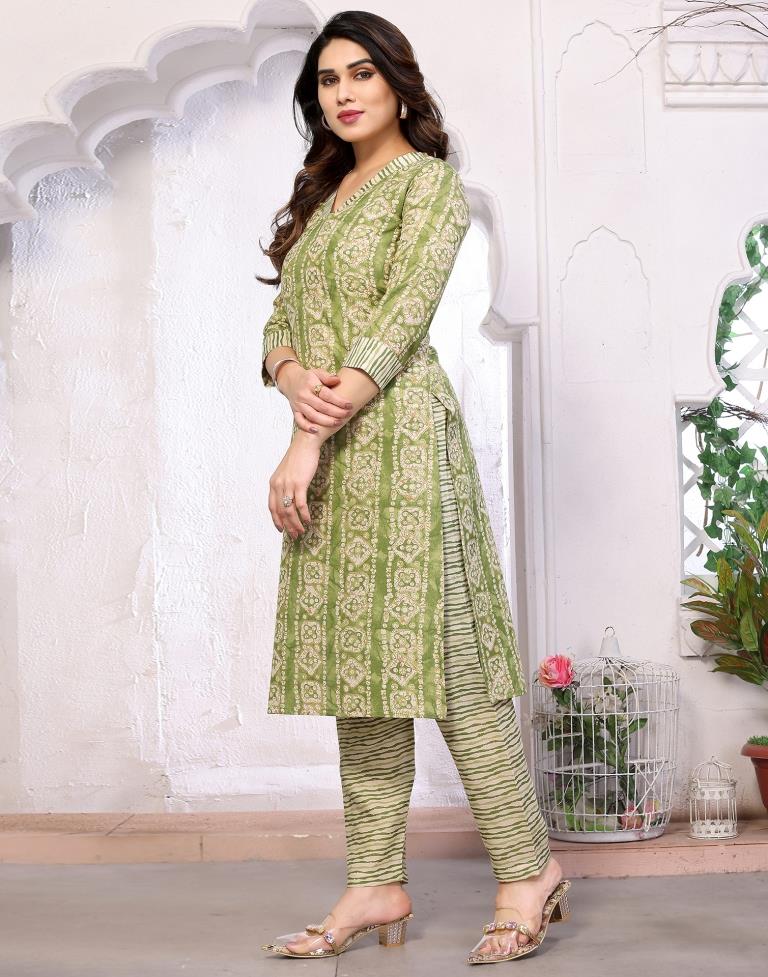 Green Printed Kurta With Pant