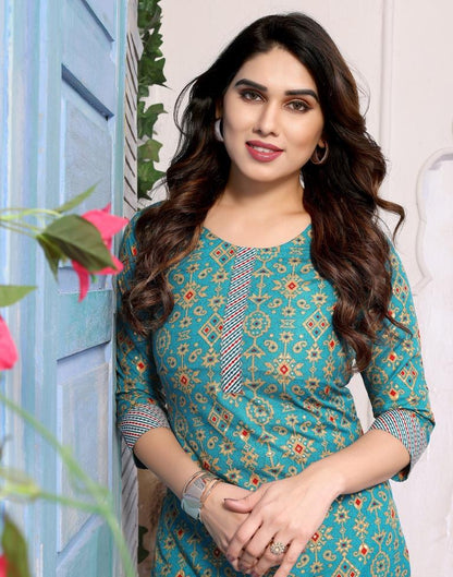 Sea Green Printed Kurta With Pant