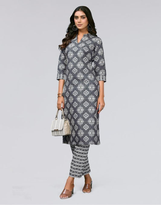 Grey Printed Cotton Straight Kurta With Pant