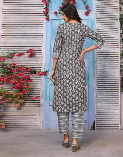 Grey Printed Kurta With Pant