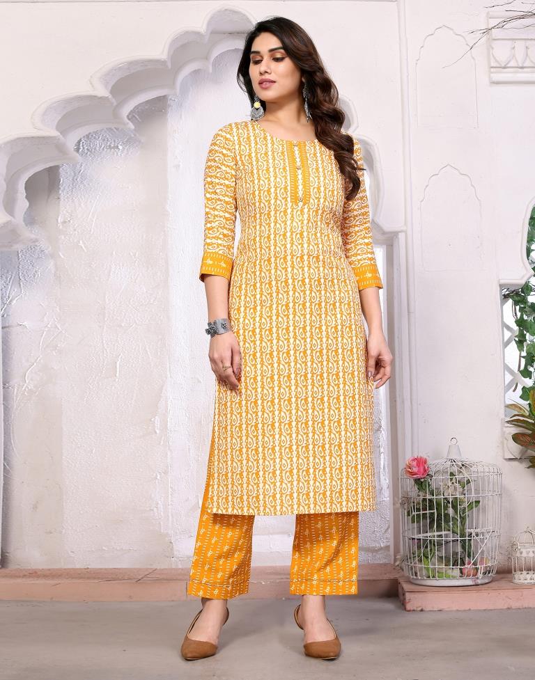 Mustard Printed Cotton Straight kurta With Pant