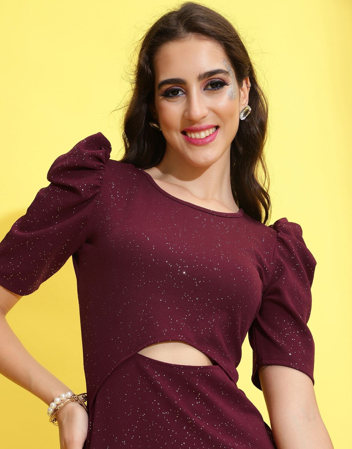 Maroon Glitter Cut-out Bodycon Dress | Sudathi