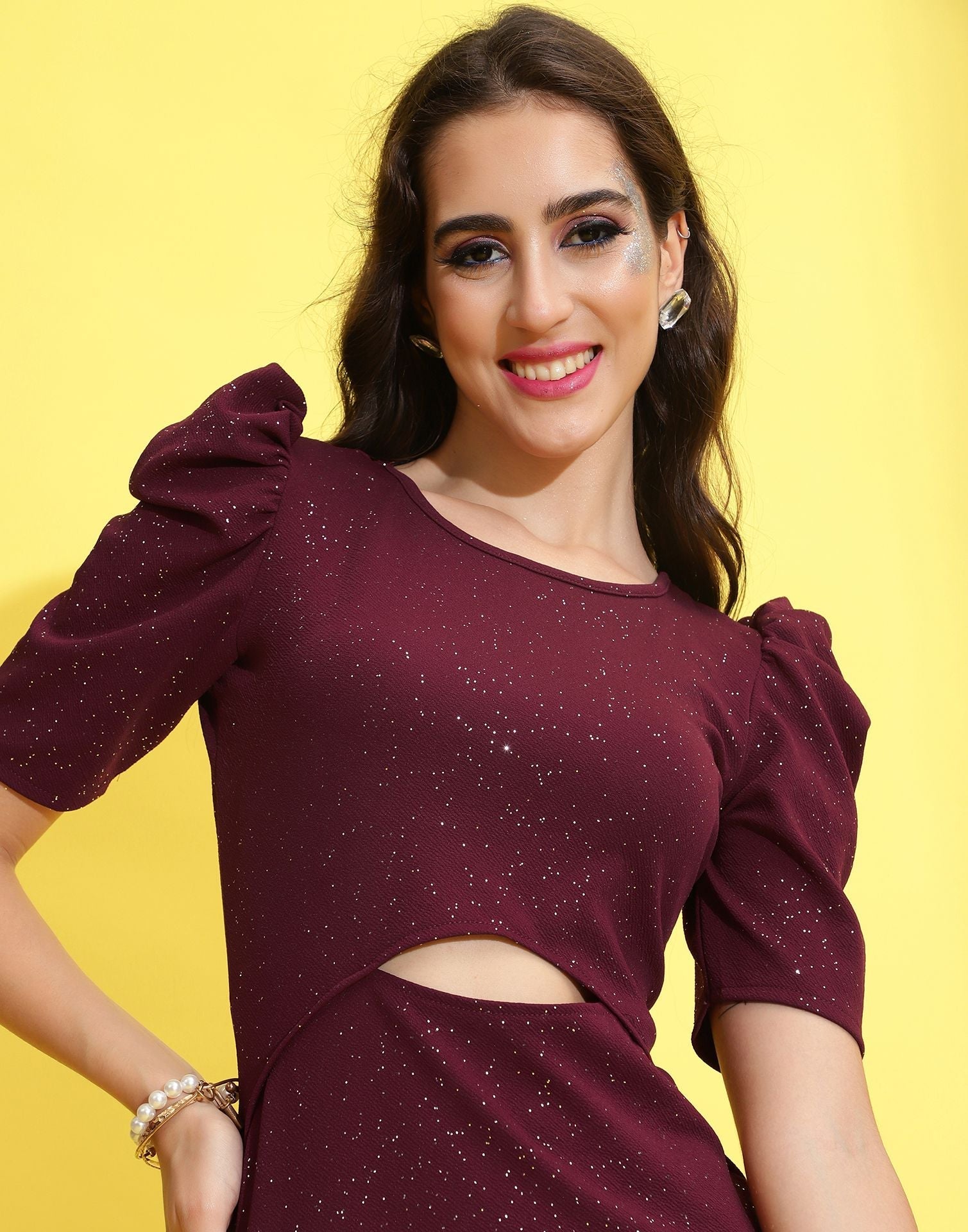 Maroon Glitter Cut-out Bodycon Dress | Sudathi