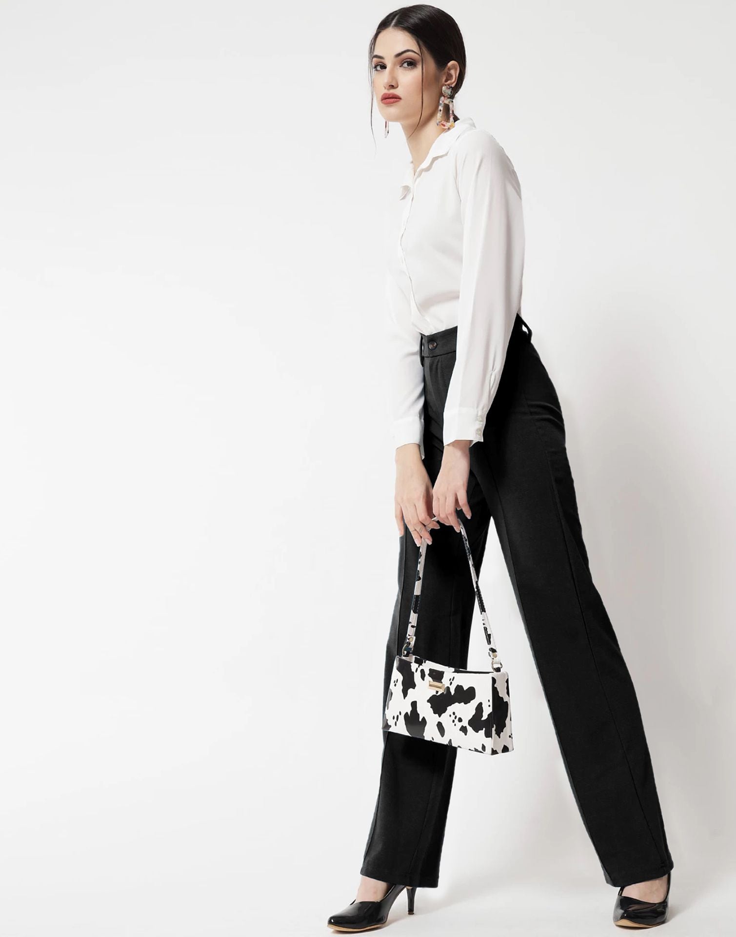 Black Pin Tuck Flared Trouser | Sudathi