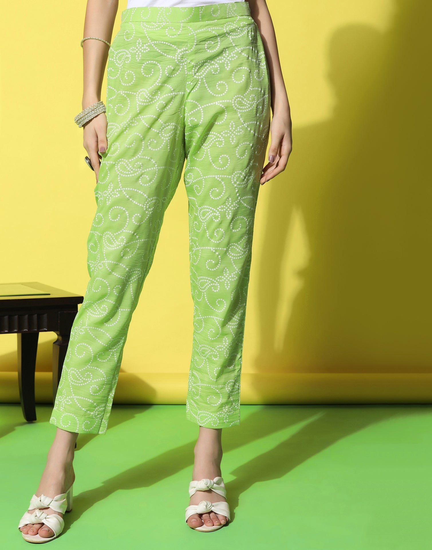 Green Printed Kurti With Pant And Dupatta | Leemboodi