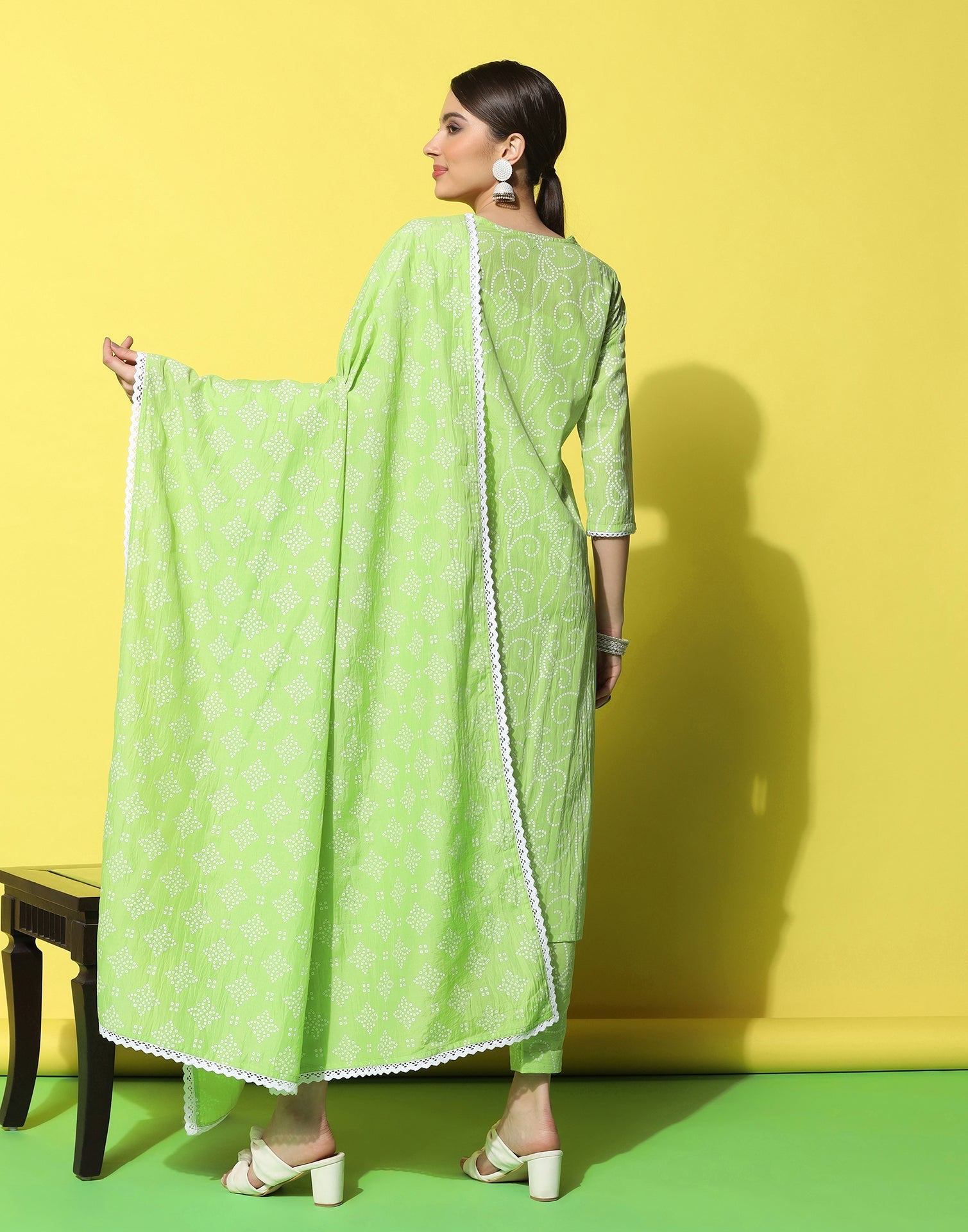 Green Printed Kurti With Pant And Dupatta | Leemboodi