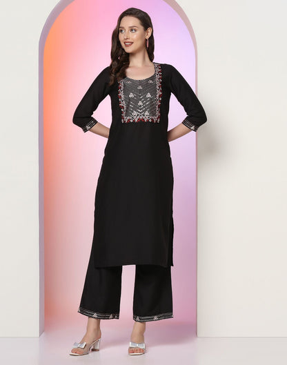 Black Embroidery Kurti With Pant And Dupatta | Leemboodi