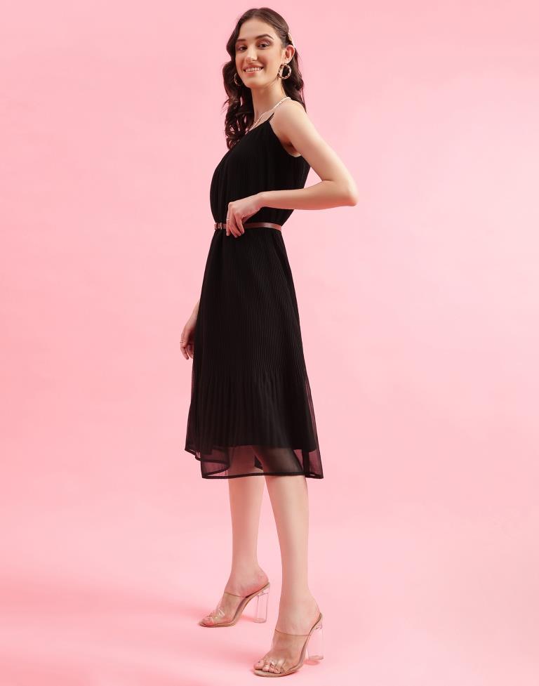 Black Plain Flared Dress With Belt