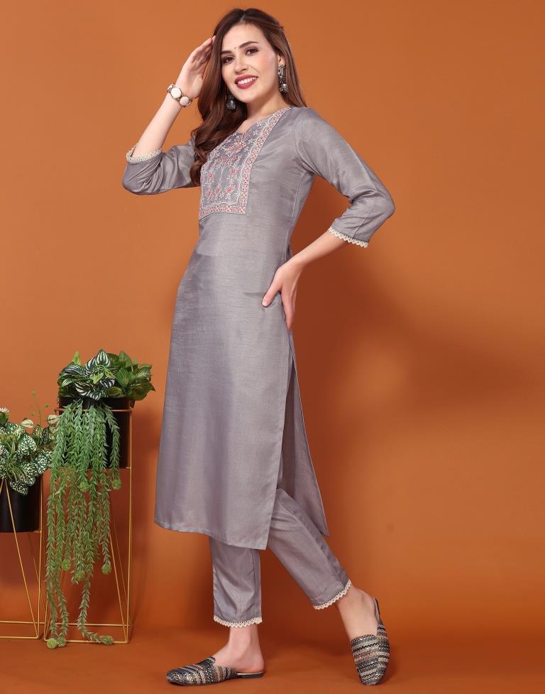 Grey Embroidered Kurta With Pant And Dupatta