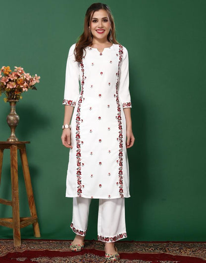 White Embroidered Kurta With Pant And Dupatta