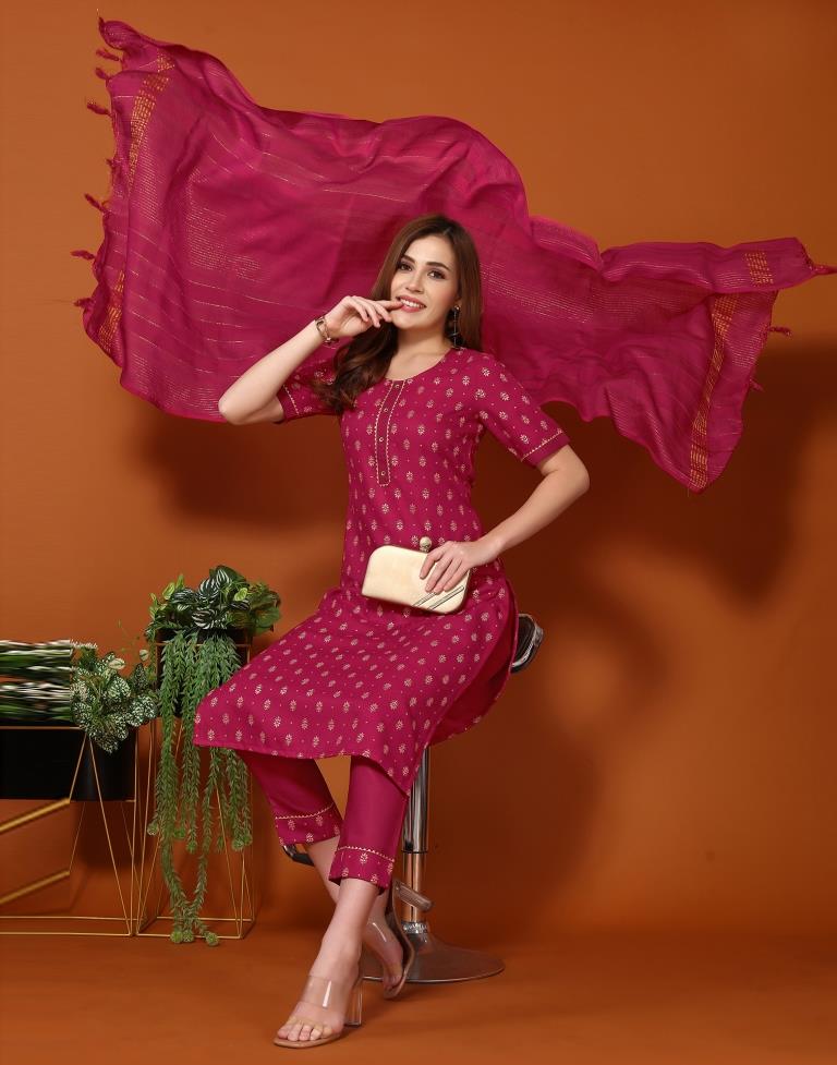 Cherry Pink Cotton Printed Straight Kurta With Pant And Dupatta