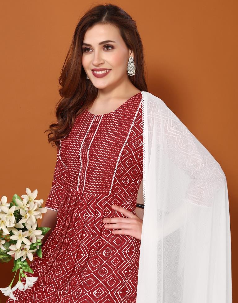 Red Printed Straight Kurta Kurti With Pant And Dupatta | Sudathi