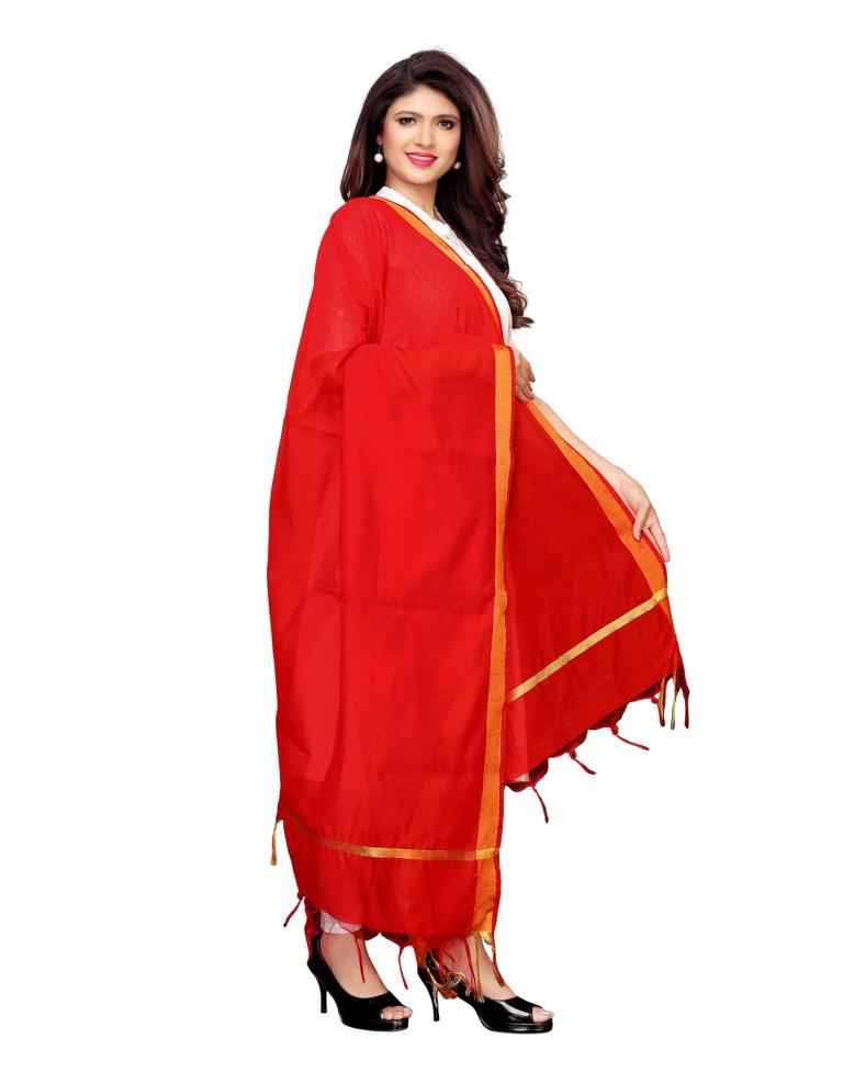 Dazzling Red Coloured Cotton Silk Dyed Dupatta | Sudathi