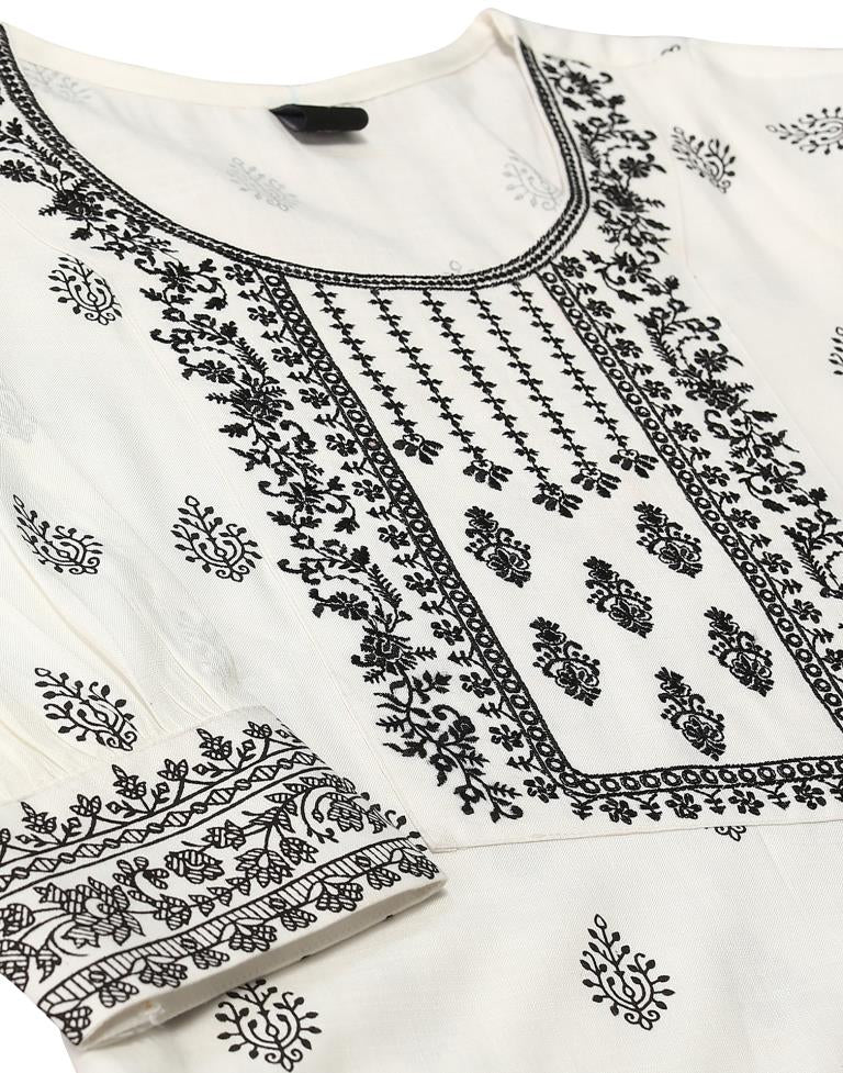 White Cotton Embroidery Straight Kurta Kurti With Pant And Dupatta | Leemboodi