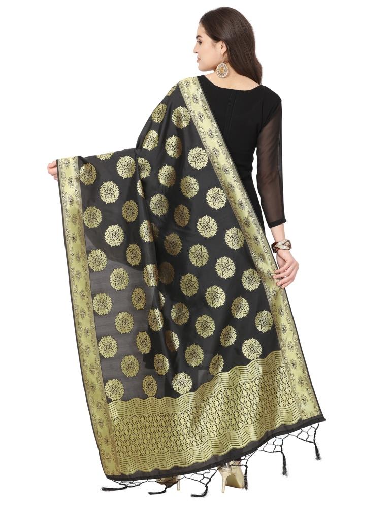 Flamboyant Black Coloured Poly Silk Jacquard Banarasi Dupatta | Sudathi