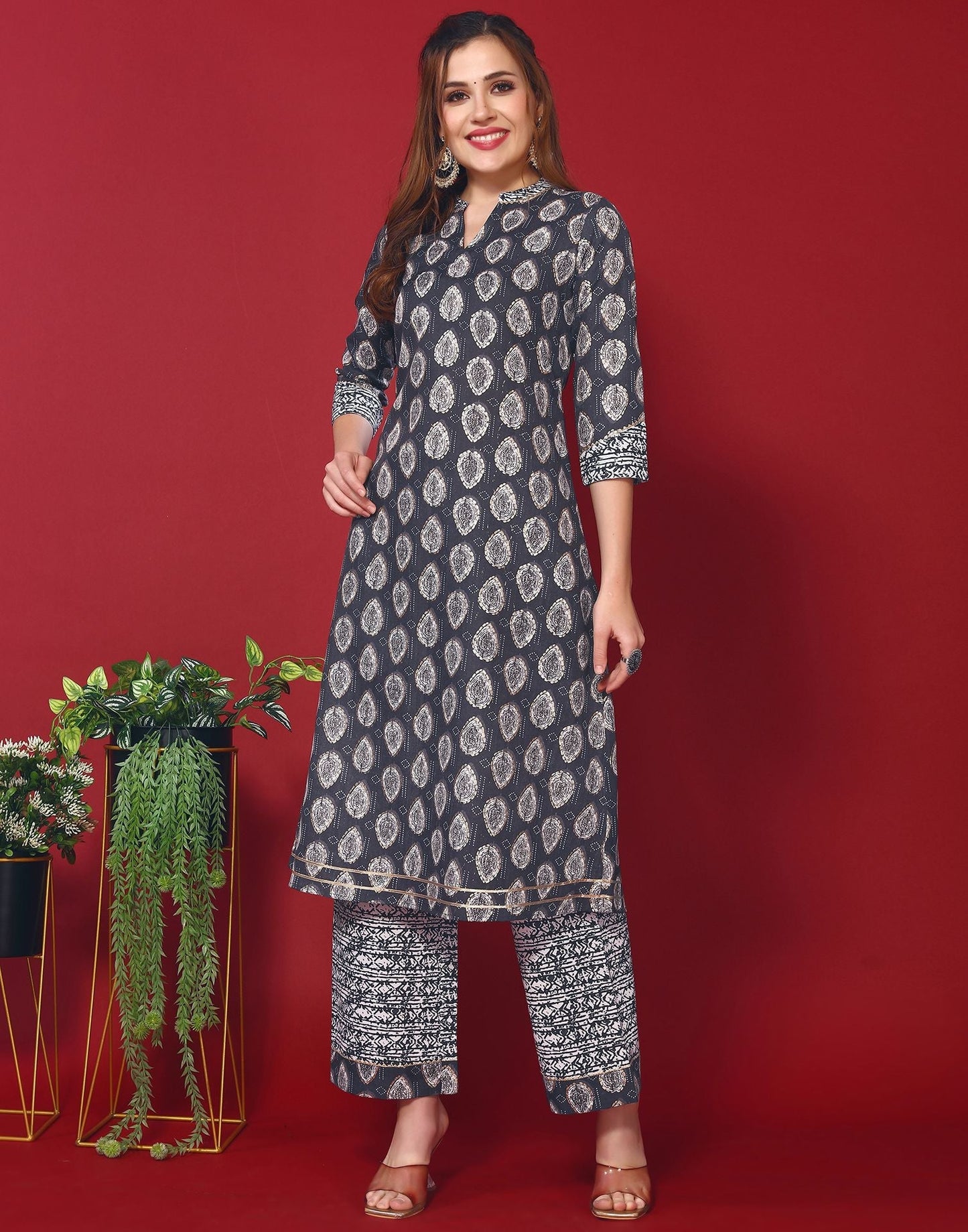 Dark Blue Cotton Printed Straight Kurti With Pant And Dupatta | Leemboodi