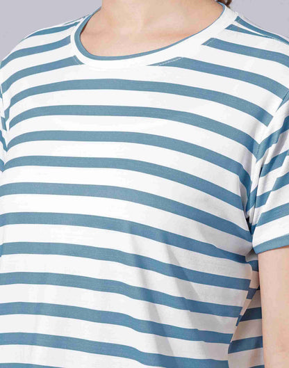 Teal Lycra Printed T-shirt