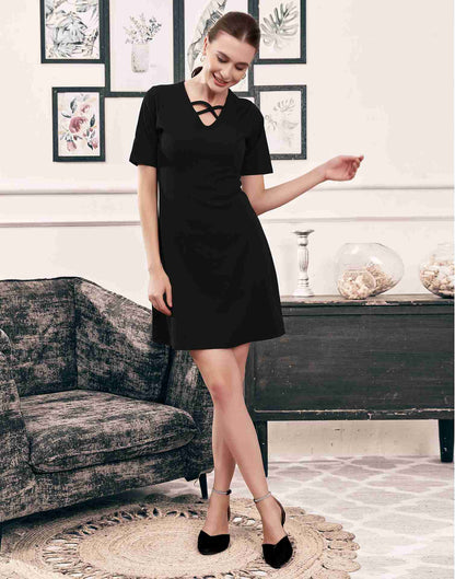Black Lycra Plain A-Line Dress