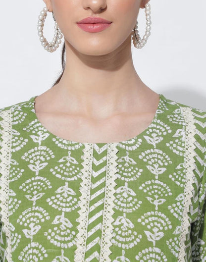 Green Printed Kurta With Pant And Dupatta