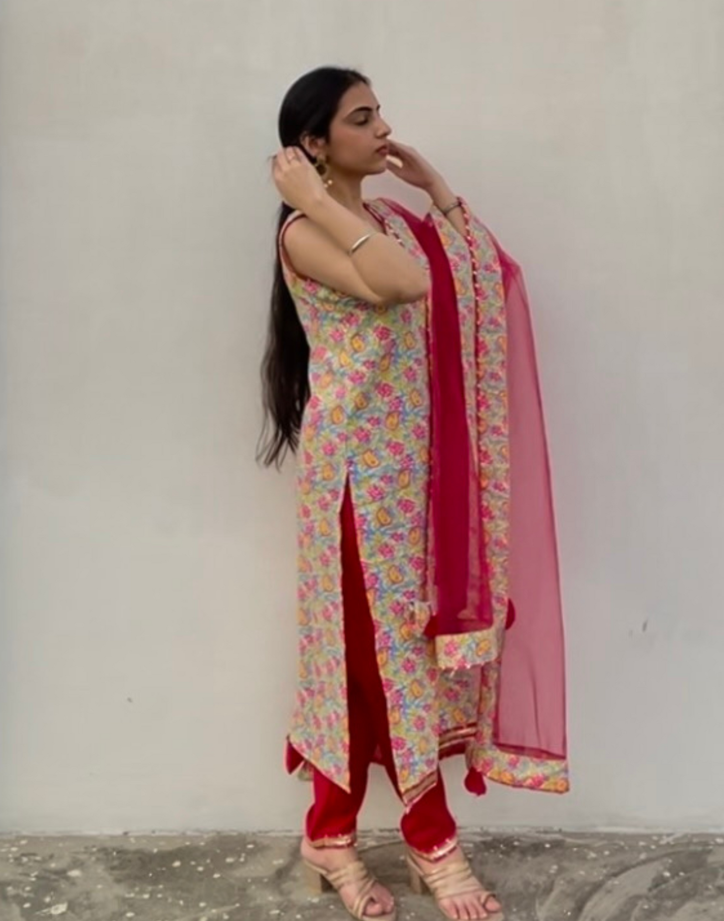 Multicoloured Cotton Printed Straight Kurta With Pant And Dupatta