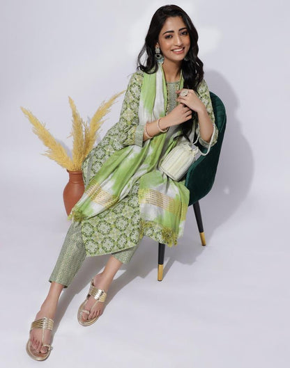 Green Printed Straight Kurti With Pant And Dupatta | Leemboodi