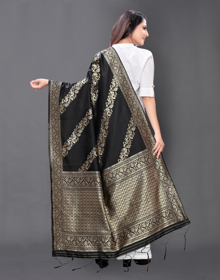 Beautiful Black Coloured Poly Silk Jacquard Dupatta | Sudathi