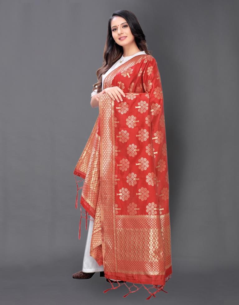 Beguiling Red Coloured Poly Silk Jacquard Dupatta | Sudathi