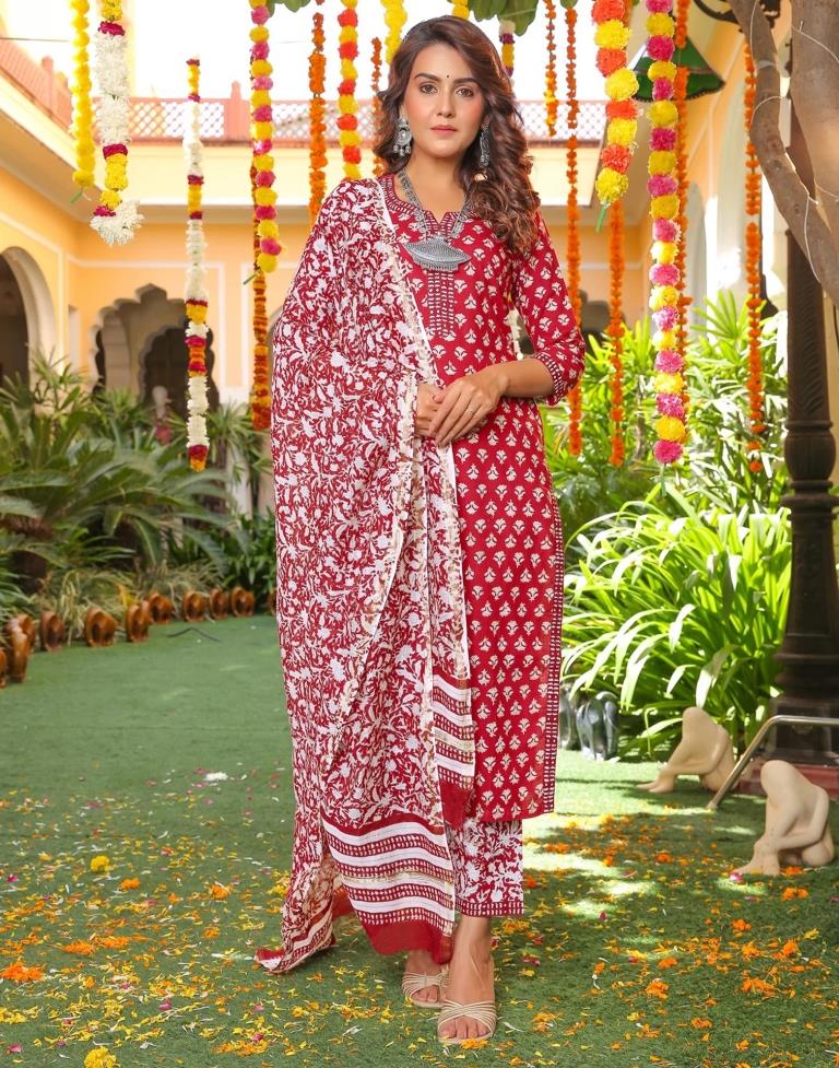 Red Digital Printed Kurta With Pant And Dupatta