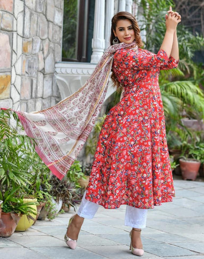 Pink Digital Printed Kurta With Pant And Dupatta