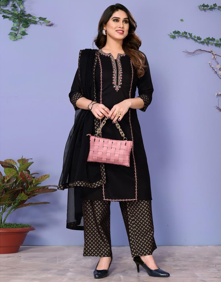 Black Gathered Kurta With Pant And Dupatta