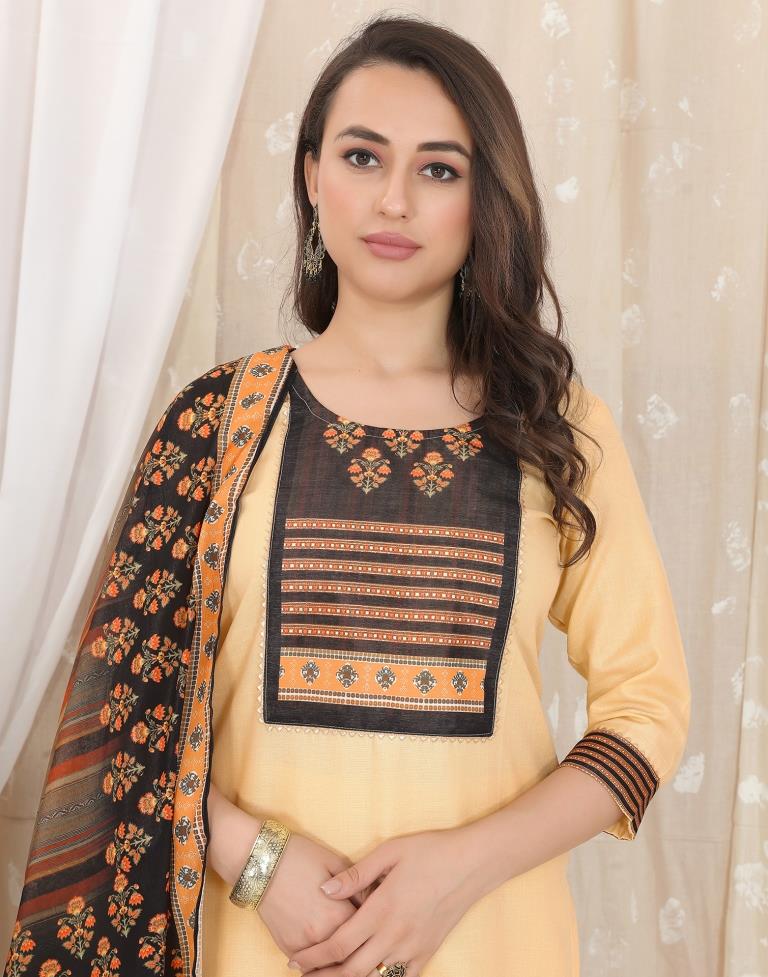 Beige Cotton Printed Straight Kurta With Pant And Dupatta | Leemboodi