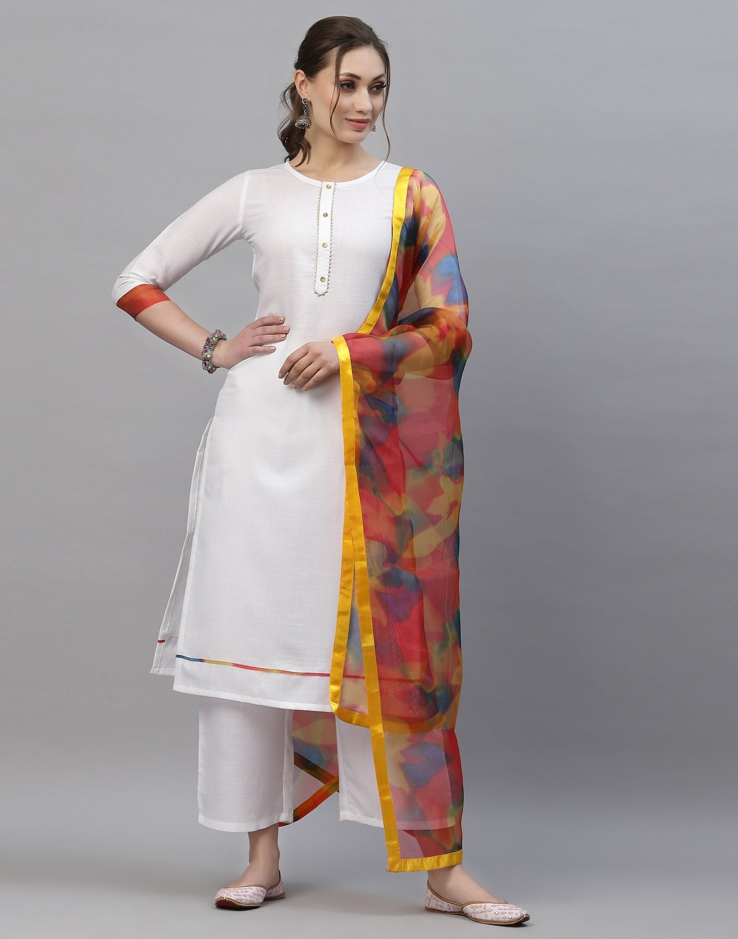 White Kurti With Pant And Dupatta | Leemboodi