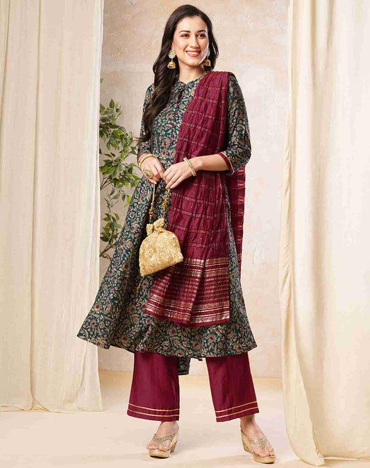 Green Printed Chanderi A-Line Kurta With Pant And Dupatta